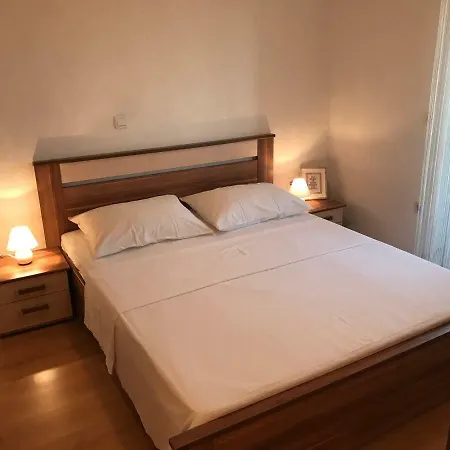 Veliko Brdo Apartment